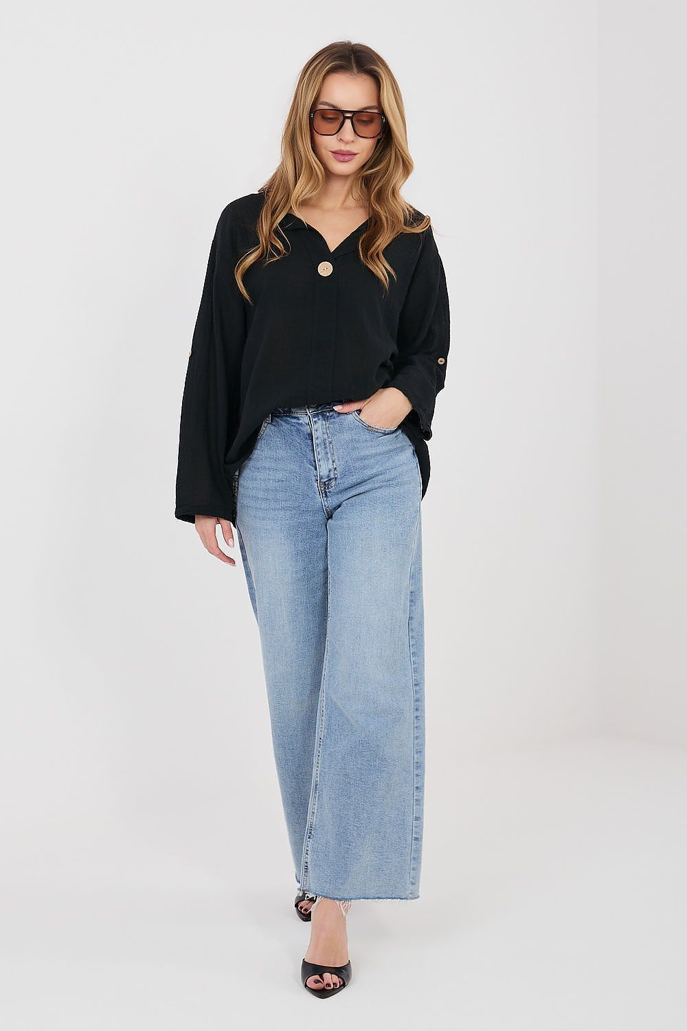  Blouse model 225506 Italy Moda 